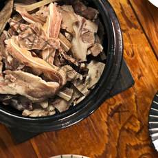 미트타임 국내산 삶은 돼지머리 슬라이스 국밥고기 200g 2kg, 1팩(머리슬라이스)