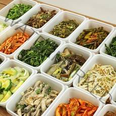 델리우드 수제반찬 골라담기 나물 40종, 035. 도라지오이무침 120g