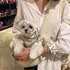 믹스MICS 반려동물 슬링백 강아지 고양이 이동가방 캐리어 백팩 이동장 이동식 쇼더백 애견 기내용 가방, 화이트