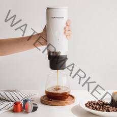 가정용커피머신 휴대용커피머신 휴대용 캡슐머신 에스프레소 미니 소형 가정용커피머신기여행용 등산용 커피머신, 화이트머신 단품