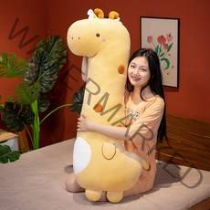 PNAM 대형 바디필로우 인형 꿀잠베개 안고자는 롱쿠션, 기린, 55cm